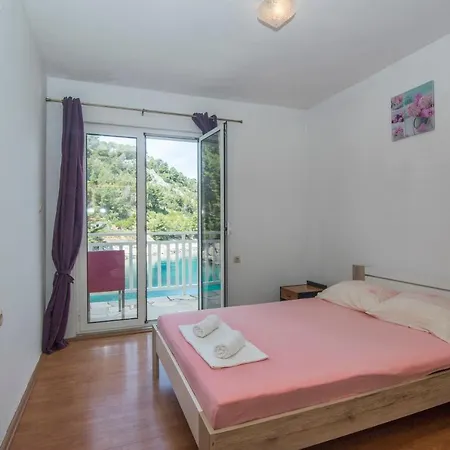 Apartment Ante *